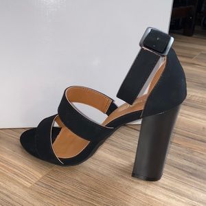 Chunky black heels